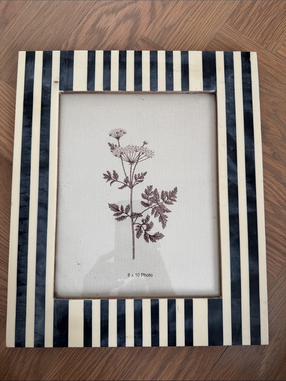 New with tag Striped Black and Cream Bone 8x10 frame. Handmade in India.
